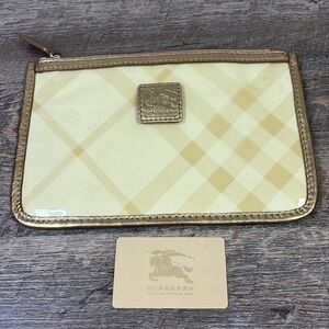 BURBERRY Gold/Lime Supernova Check Vinyl and Leather
Lawrence Snap Pouch